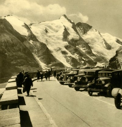 نقطة مراقبة Kaiser-Franz-Josefs-Höhe على طريق Grossglockner High Alpine Road ، النمسا ، c1935. بواسطة غير معروف
