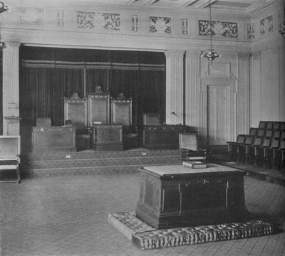 The Lodge Room ، تظهر إفريزًا زخرفيًا ، معبد ماسوني ، برمنغهام ، ألاباما ، 1924 بواسطة غير معروف
