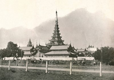 القصر ، ماندالاي ، 1900. بواسطة غير معروف