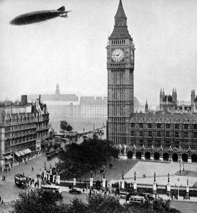 ال R101 يمر فوق مجلس العموم ، 14 أكتوبر 1929 1936 بواسطة غير معروف