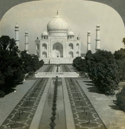 تاج محل ، أغرا ، الهند ، 1902. بواسطة غير معروف
