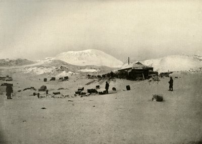فصل الشتاء. مع جبل Erebus في الخلفية ، c1908 ، 1909 بواسطة غير معروف