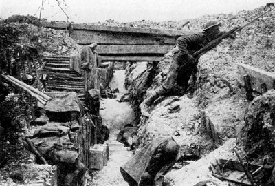 الخط الأمامي في Ovillers ، معركة السوم ، بيكاردي ، فرنسا ، يوليو 1916 1935 بواسطة غير معروف