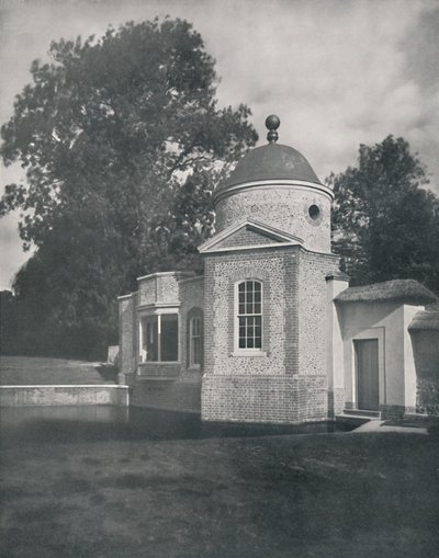 شرفة المراقبة وحمام السباحة في Biddesden House ، Wiltshire ، 1933. بواسطة غير معروف