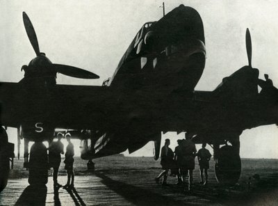 كان تشغيل البريد إلى بنغازي ممكنًا الآن ، c1942-1943 ، 1945. بواسطة غير معروف