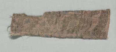 ثلاثة أجزاء من الحرير القوطي الإيطالي ، 1350-1399. بواسطة غير معروف
