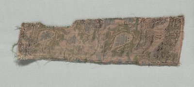 ثلاثة أجزاء من الحرير القوطي الإيطالي ، 1350-1399. بواسطة غير معروف
