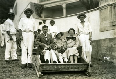 السياح ، ماديرا ، c1920s-c1940s بواسطة غير معروف