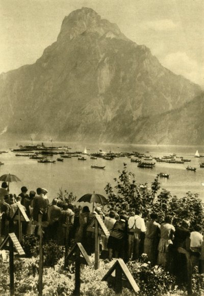 Traunstein and Traunsee ، النمسا العليا ، c1935. بواسطة غير معروف