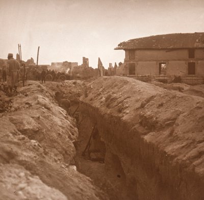 الخنادق ، c1914-c1918 بواسطة غير معروف