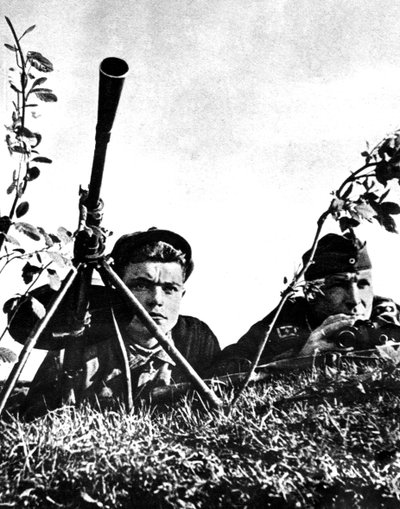 يخدم الأوكراني مع الجيش الألماني ، الجبهة الروسية ، 1941-1944 بواسطة غير معروف