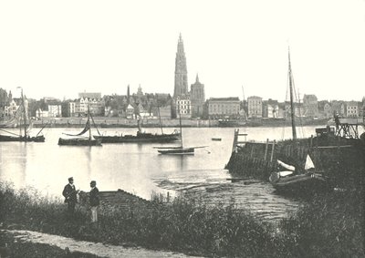 منظر عبر النهر إلى الكاتدرائية ، أنتويرب ، بلجيكا ، 1895. بواسطة غير معروف