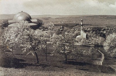 منظر لبيت Goetheanum والتدفئة ، دورناك ، سويسرا ، 1914-1916 بواسطة غير معروف