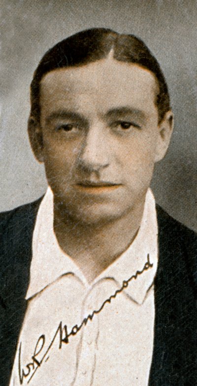 والتر R Hammond ، إنجلترا والكريكيت Gloucestershire ، 1935 بواسطة غير معروف