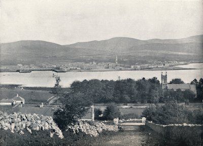 Warrenpoint - من Omeath ، على الجانب المقابل من Carlingford Lough ، 1895 بواسطة غير معروف