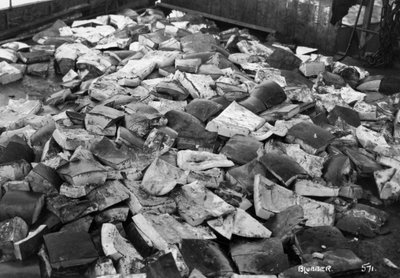 دهن الحوت ، خليج المجدلية ، سبيتسبيرجين ، النرويج ، 1929 بواسطة غير معروف