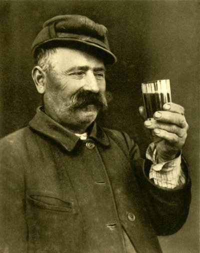 Winegrower ، بورغنلاند ، النمسا ، c1935. بواسطة غير معروف