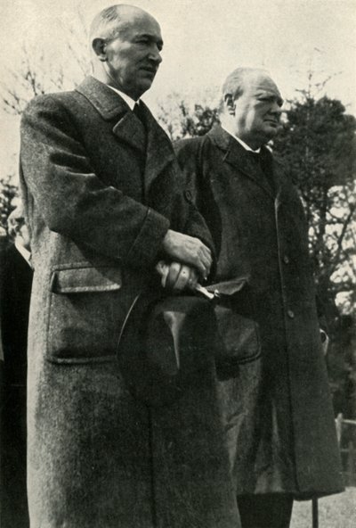 ونستون تشرشل والرئيس بينيس ، أربعينيات القرن التاسع عشر ، 1947. بواسطة غير معروف