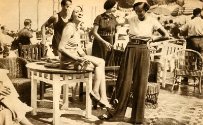النساء المصابات باليوس ، 1932 ، 1933. بواسطة غير معروف