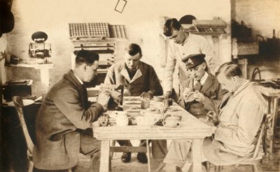الجنود الجرحى في فئة الفخار ... ديفون ، الحرب العالمية الأولى ، 1914-1918 ، 1933. بواسطة غير معروف