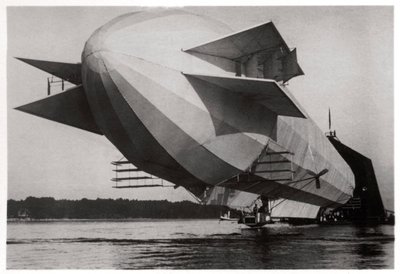 Zeppelin LZ3 ، تم شراؤه من قبل الجيش الألماني وتم تشغيله باسم Z1 ، 1906 1933 بواسطة غير معروف