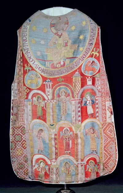Chasuble من دير Goess ، Styria ، جزء من المجموعة البابوية الشهيرة ، 'Gosser Ornat' ، منتصف القرن الثالث عشر (أرضية كتان مغطاة بتطريز حريري) بواسطة غير معروف