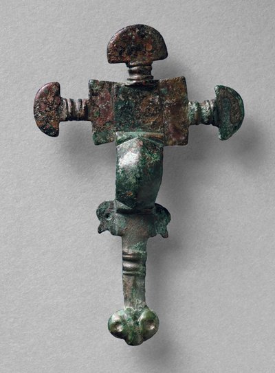 بروش صليبي الشكل ، من Haslingfield ، Cambridgeshire ، Anglo-Saxon (سبيكة نحاسية) بواسطة غير معروف