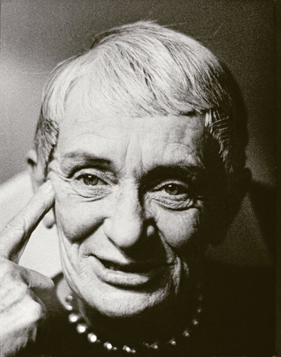دوروثيا لانج (1895-1965) 1963 (صورة بالأبيض والأسود) بواسطة فنان غير معروف