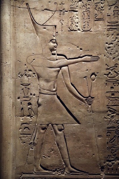 مصر ، Medamud ، باب معبد Montu ، التفاصيل ، 221-205 قبل الميلاد. بواسطة فنان غير معروف