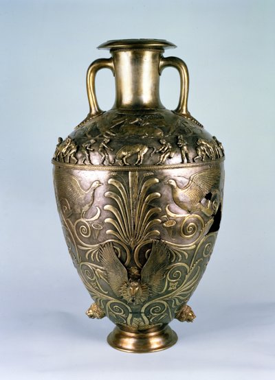 Graeco-Scythian Amphora ، أواخر القرن الرابع قبل الميلاد (فضي مذهّب) بواسطة غير معروف