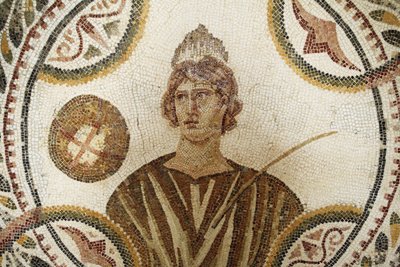 فسيفساء: واحدة من تسعة أفكار. Polymnia: أغنية دينية وخطابية (تفصيل). الثالث ميلادي / متحف الجم (أنتيك ثيسدروس) / تونس بواسطة غير معروف