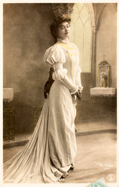 بطاقة بريدية قديمة / إيفون دوبل (1881-1958) / ممثلة بواسطة فنان غير معروف
