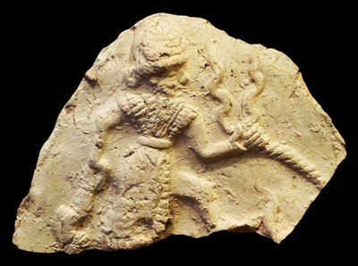 لوحة تصور إله العاصفة إيشالي ، إيسون لارسا ، بابل ، بلاد ما بين النهرين ، حوالي 2000-1600 قبل الميلاد بواسطة غير معروف
