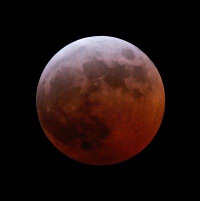 Total lunar eclipse, 3 March 2007 بواسطة غير معروف