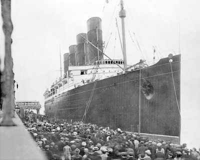 المملكة المتحدة: SS 'Lusitania' ، ليفربول ، c1908 بواسطة غير معروف