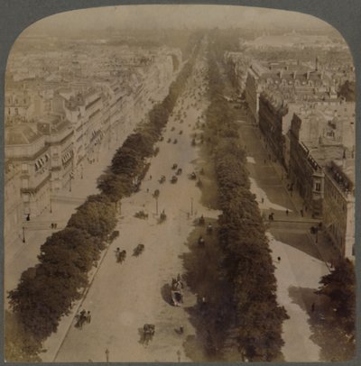 الشانزليزيه - من قوس النصر إلى ساحة الكونكورد - باريس ، فرنسا ، 1900. بواسطة أندروود أند أندروود