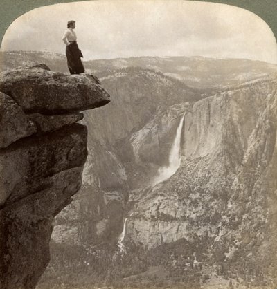 منظر من جلاسير بوينت ، وادي يوسمايت ، كاليفورنيا ، الولايات المتحدة الأمريكية ، 1902. بواسطة أندروود أند أندروود