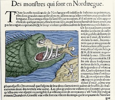 وحش بحري يتفوق على سباح بالقرب من ساحل النرويج. نقش بواسطة Olaus Magnus (1490 - 1557) ، عالم ديني وجغرافي سويدي ، "Historia de Gentis Septentrionalibus" ، البندقية بواسطة فنان غير معروف