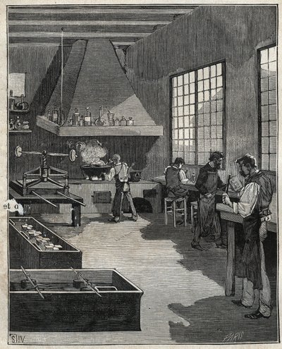صائغ كلفاني: تحضير القوالب. نقش من عام 1885 في "" Les Arts et metiers Illustres "" لأدولف بيتارد. بواسطة فنان غير معروف