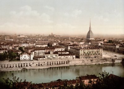 منظر لمدينة تورين (تورينو) بإيطاليا عام 1890 بواسطة فنان غير معروف