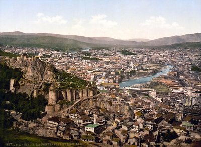منظر لتبليسي (الاسم السابق تيفليس) ، عاصمة جمهورية جورجيا - حوالي عام 1890 مجموعة خاصة بواسطة فنان غير معروف