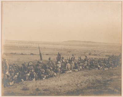 الكتيبة السودانية الثانية عشرة في انتظار هجوم الدراويش ، أم درمان ، 2 سبتمبر 1898 بواسطة غير معروف