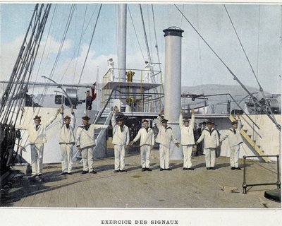 تمرين الإشارات - في "" الألبوم العسكري - Navy: Life on board " بواسطة مصور غير معروف
