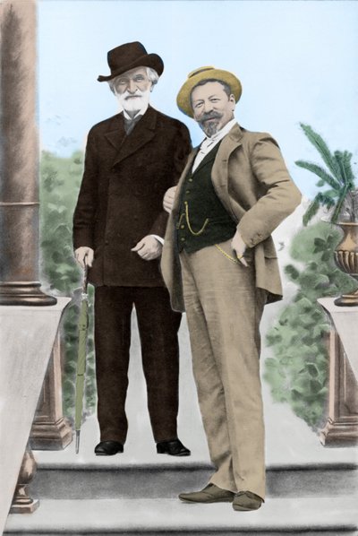 جوزيبي فيردي ، الملحن الإيطالي (1813-1901) ، والتينور فرانشيسكو تاماجنو (1850-1905) في مونتيكاتيني في نهاية القرن التاسع عشر. بواسطة مصور غير معروف