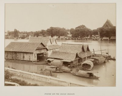 صورة في ألبوم الصور بواسطة مصور غير معروف