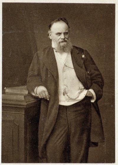 صورة لأريستيد بوكيكوت (تاجر وخيري) عام 1874. بواسطة مصور غير معروف