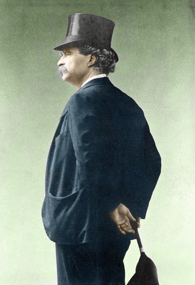 صورة مارك توين (1835-1910) بواسطة مصور غير معروف