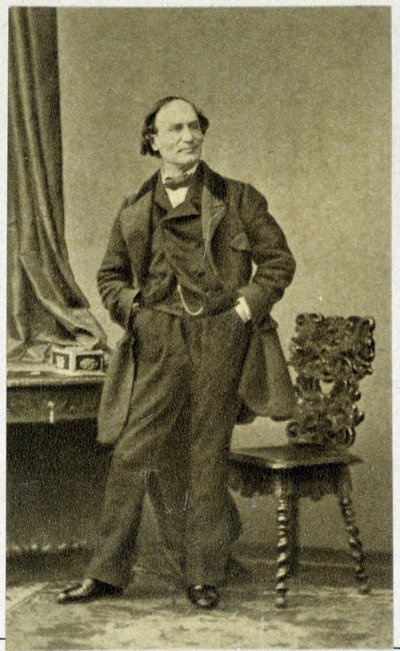 صورة لروبرت هودين عام 1855 (ساحر القرن التاسع عشر الفرنسي) بواسطة Unknown photographer