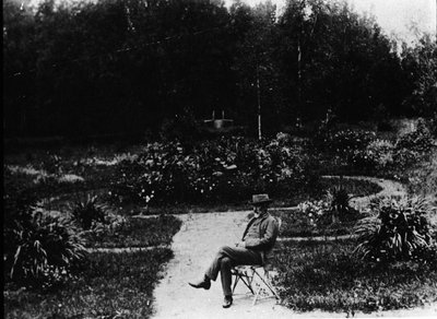صورة للملحن Piotr أو Pyotr Ilyich Tchaikovsky (أو Tchaikovsky أو Cajkovskij أو Tchaikovsky بواسطة مصور غير معروف