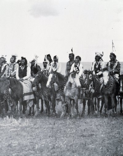 هنود البراري ، كندا بواسطة مصور غير معروف